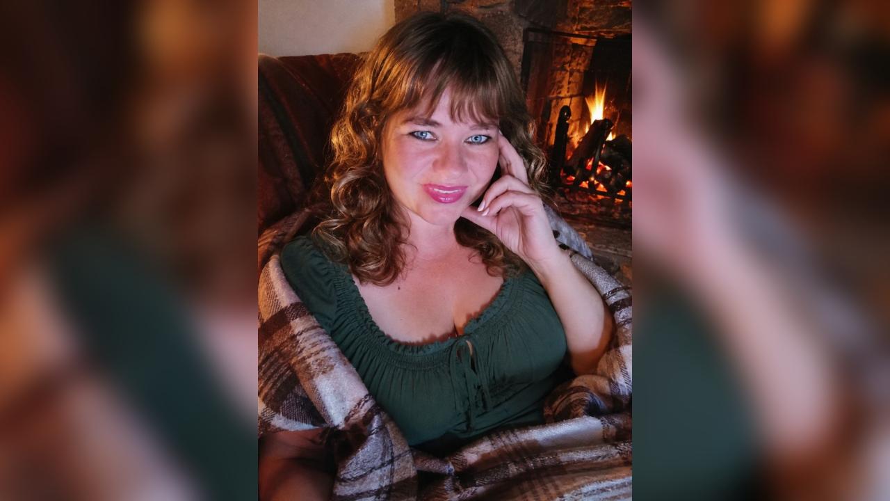 Webcam chat profile for Tersia: Ask about my Hobbies