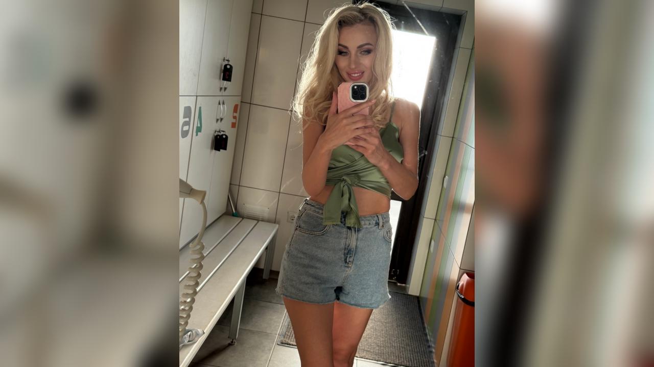 Webcam chat profile for 1CutieBridget: Outfits