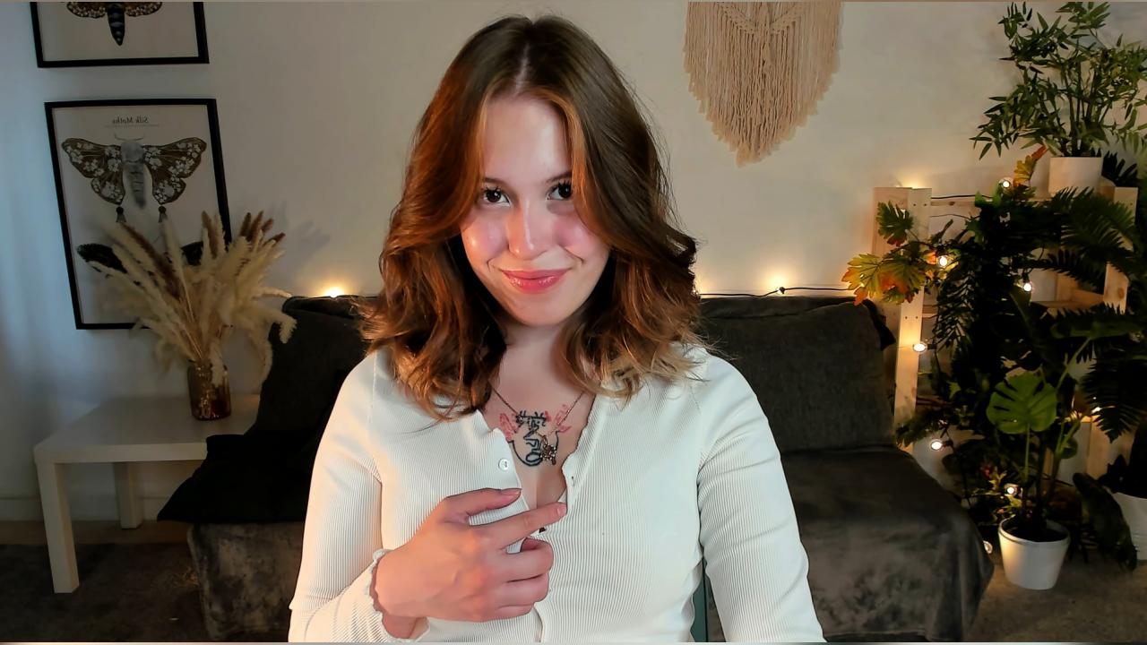 Webcam chat profile for LanaRoselle: Legs, feet & shoes