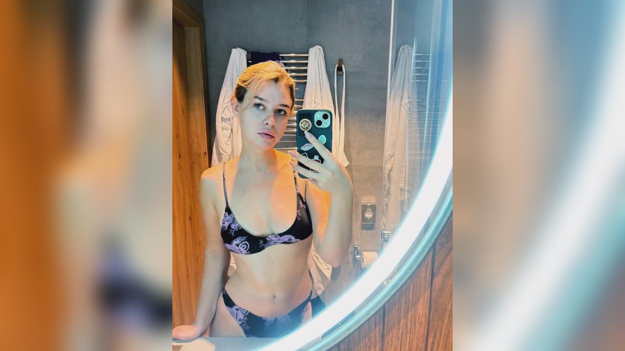 Webcam chat profile for alisasaint: Leather