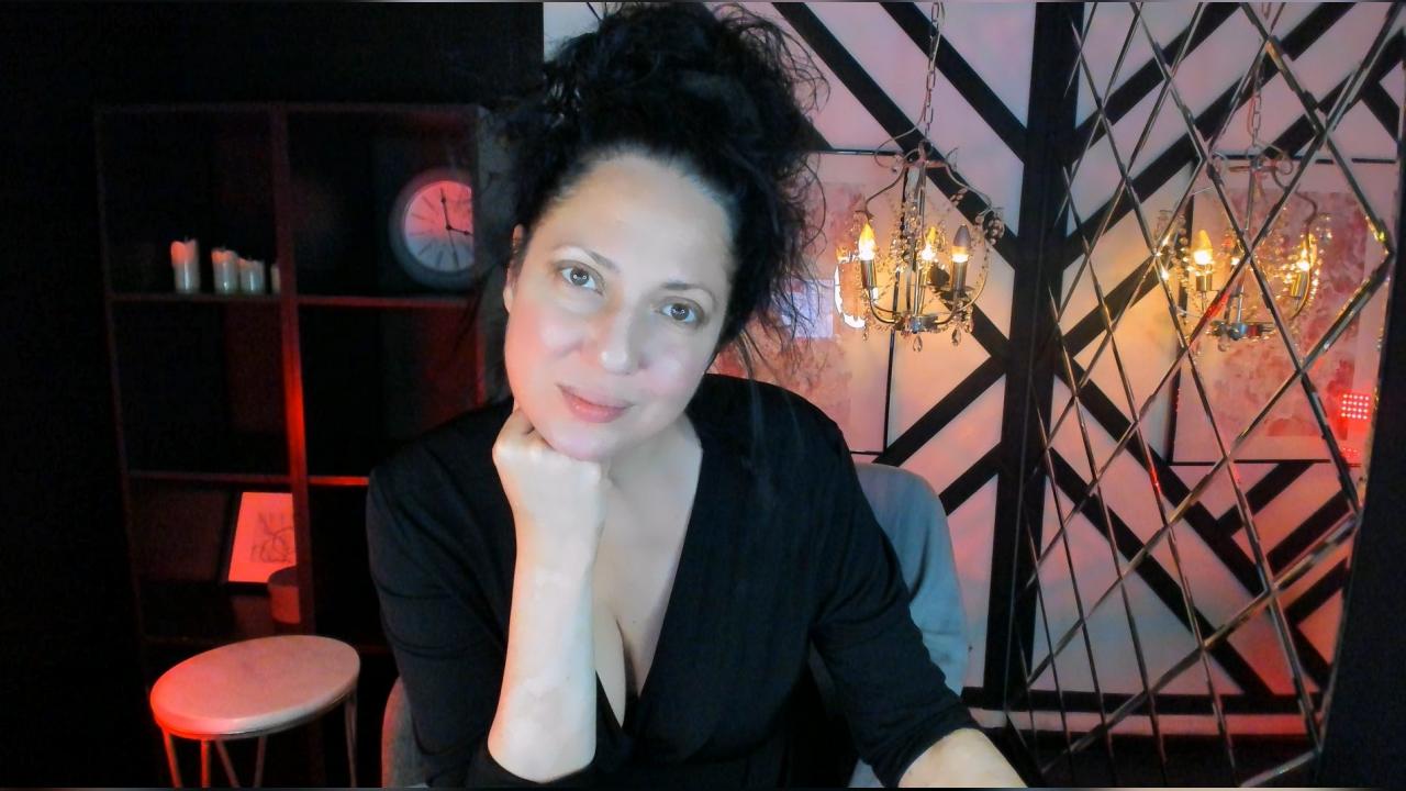 Webcam chat profile for AnitaMuse: Latex & rubber