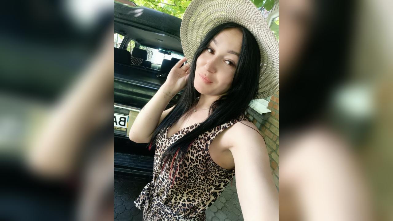 Webcam chat profile for LioraBlack: Outfits