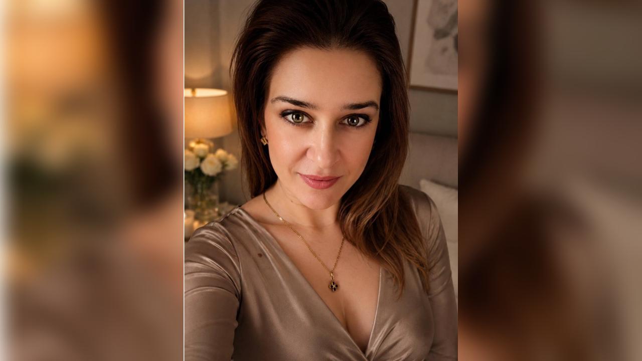 Webcam chat profile for Ninella: Ask about my Hobbies