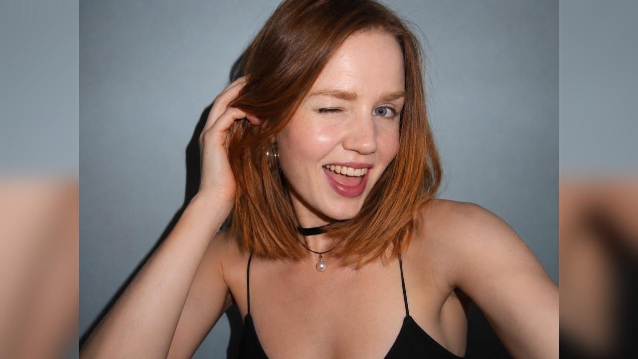 Webcam chat profile for YourDaisy: Outfits