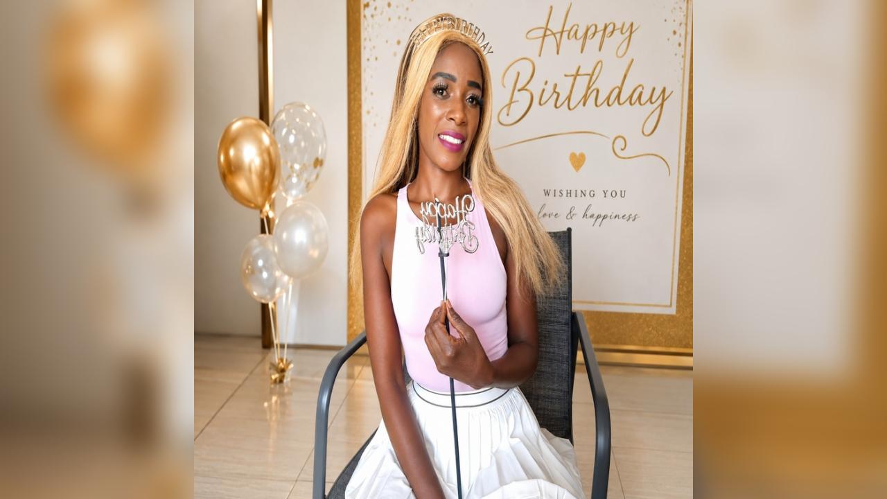Webcam chat profile for xxHotChocolate: Bondage & discipline