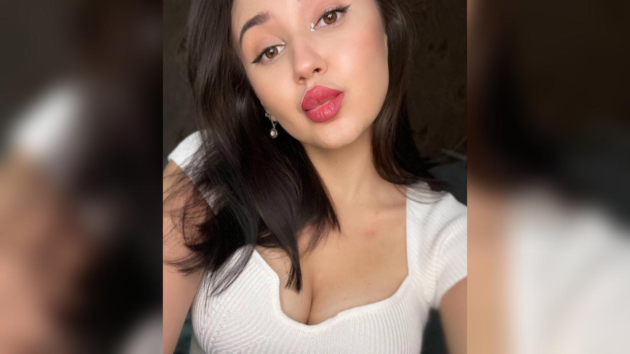 Webcam chat profile for AngelNoir: Ask about my other interests