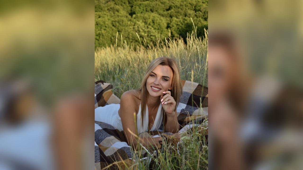 Webcam chat profile for LunaFlinn