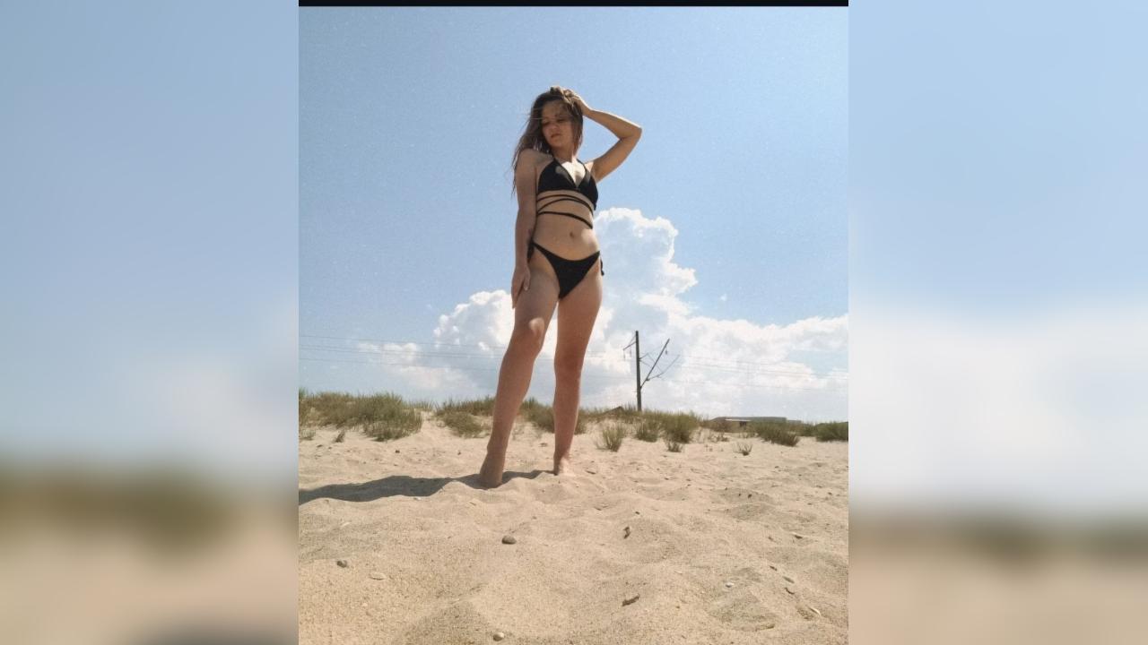 Webcam chat profile for Nensi: Outfits