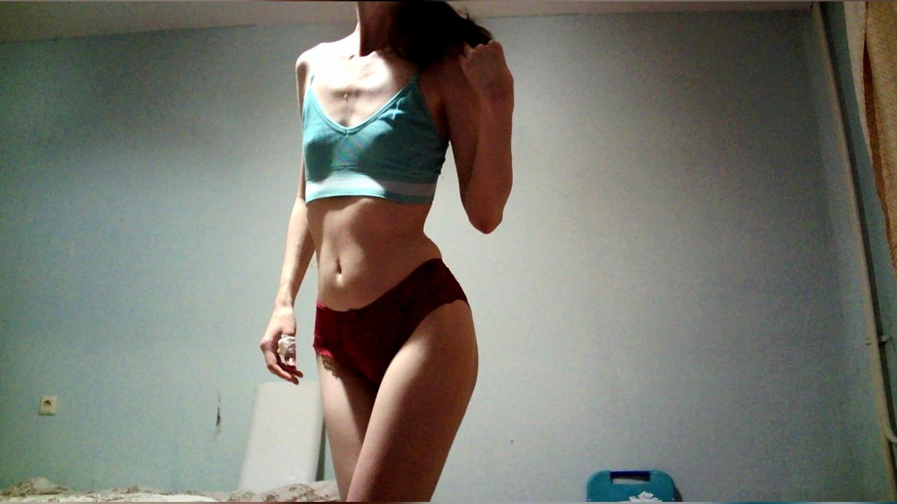 Webcam chat profile for Famefortune: Dancing