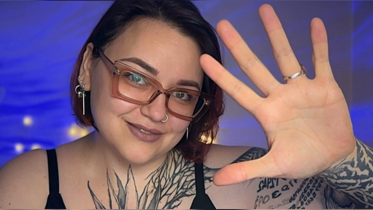 Webcam chat profile for TrueAlice: Travel
