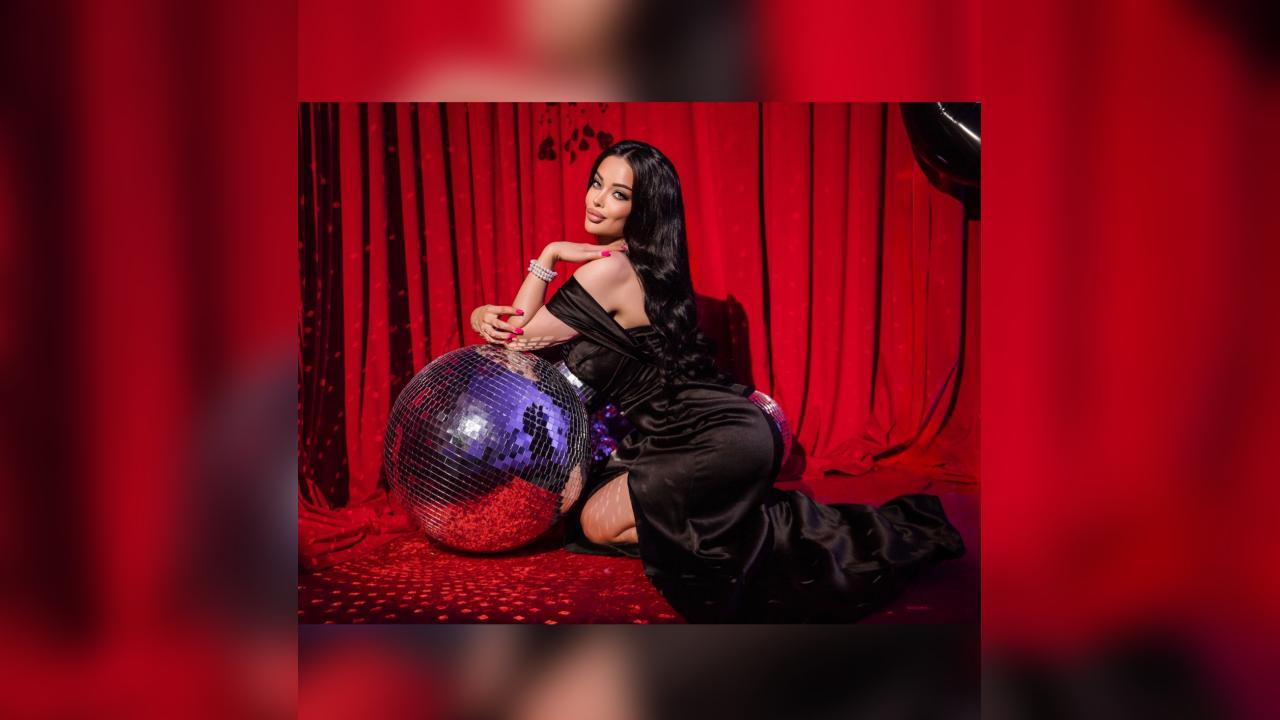 Webcam chat profile for KisssMiss1