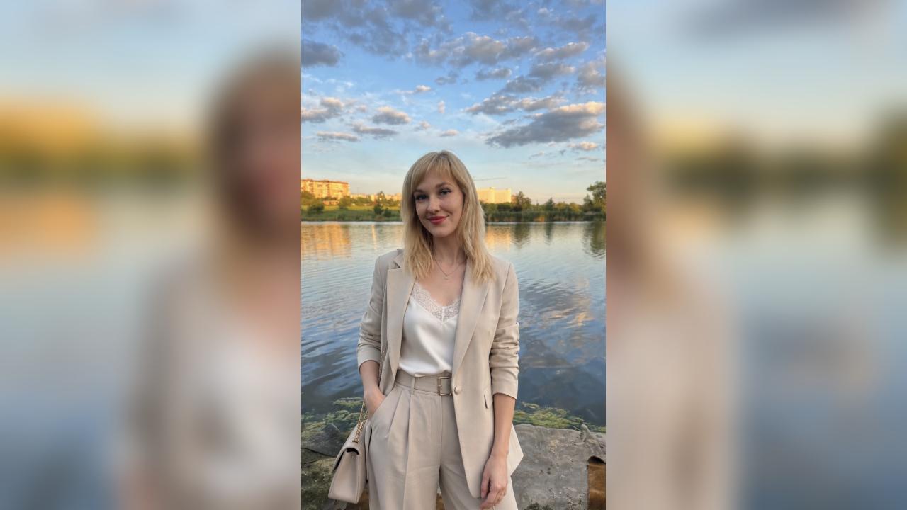 Webcam chat profile for SunMalins: Travel