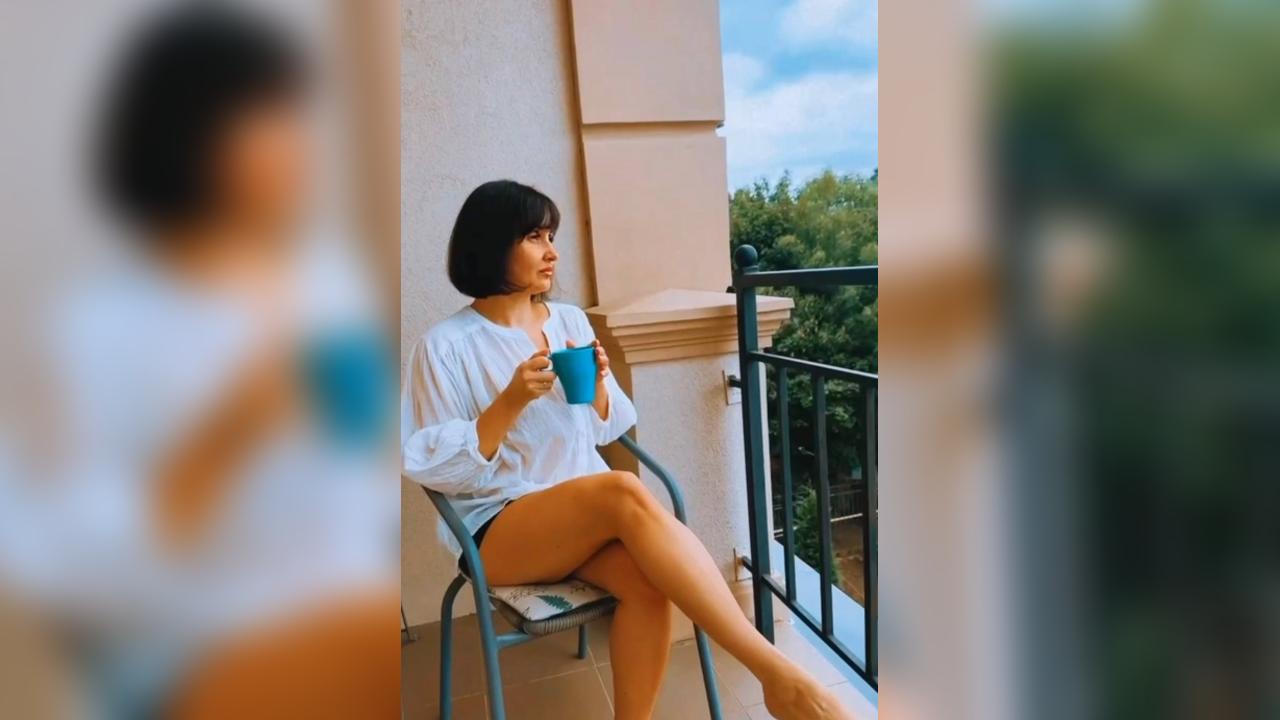 Webcam chat profile for TishaSun: Legs, feet & shoes