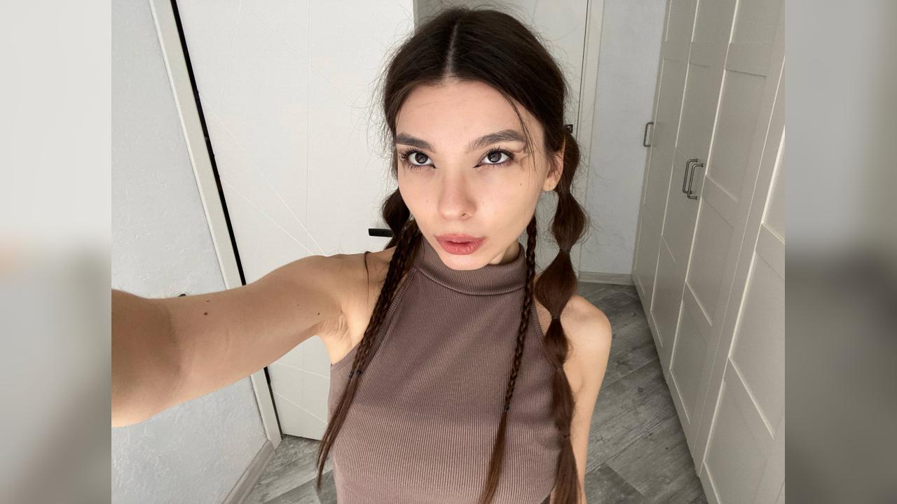 Webcam chat profile for luuna69