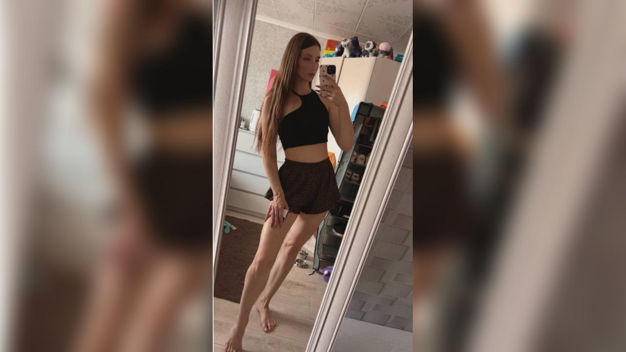 Webcam chat profile for Helvina: Ask about my Hobbies