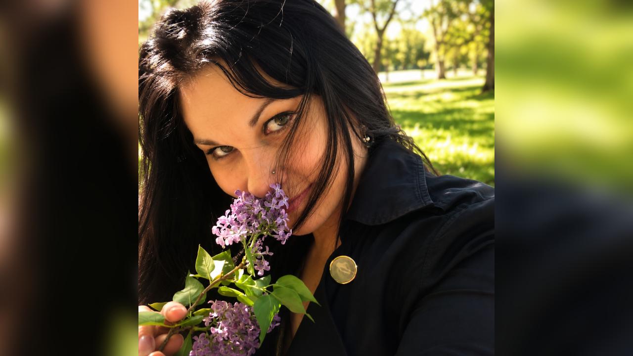 Webcam chat profile for Roxsana: Outfits