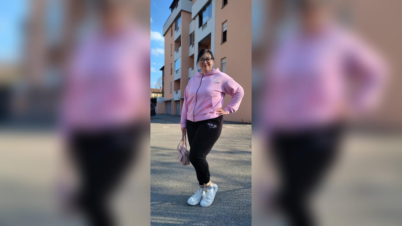 Webcam chat profile for ModelSweet: Outfits