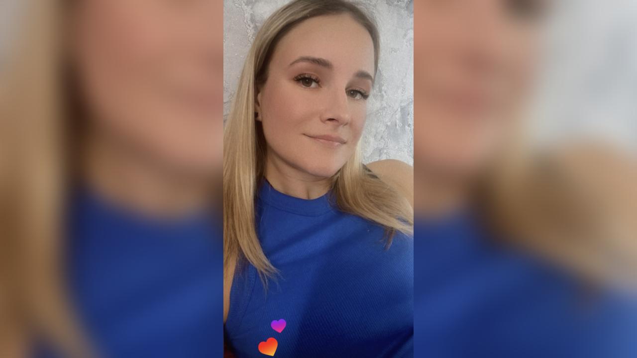 Webcam chat profile for 777SoftLuna: Ask about my Hobbies