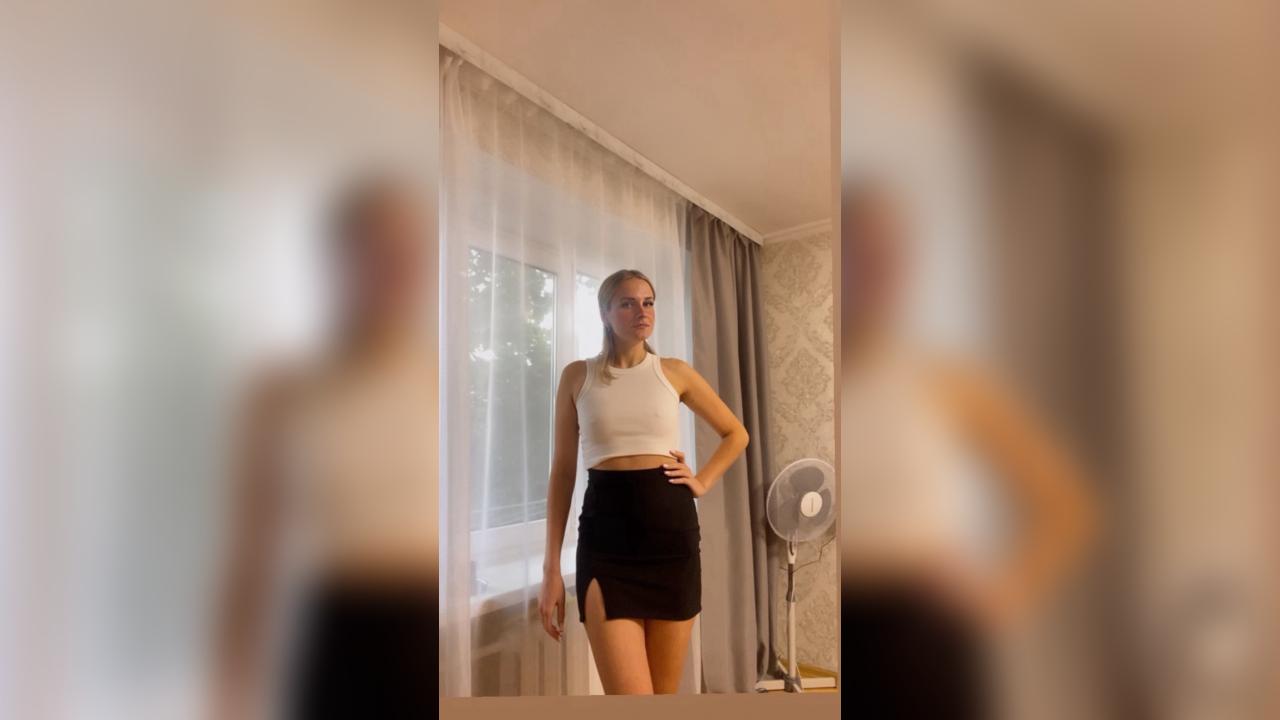 Webcam chat profile for 777SoftLuna: Ask about my Hobbies