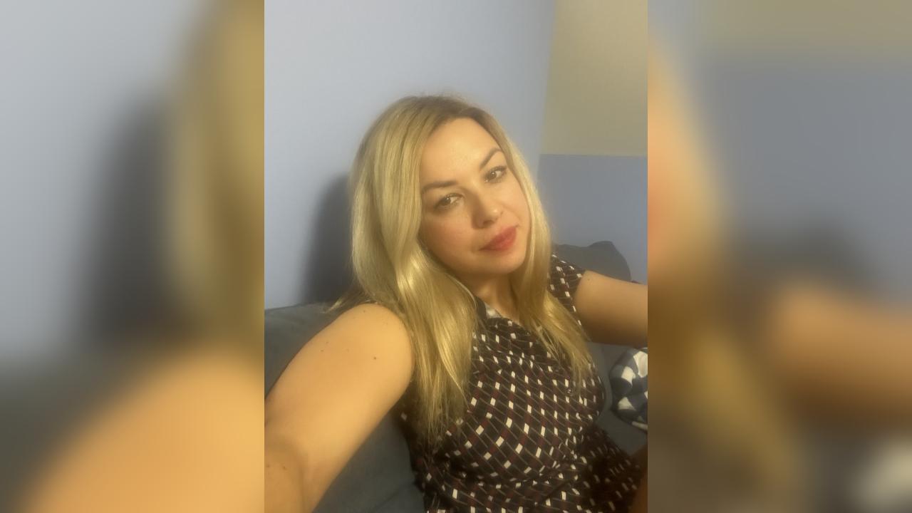 Webcam chat profile for AriannaVey: Outfits