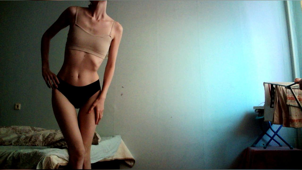 Webcam chat profile for Famefortune: Dancing