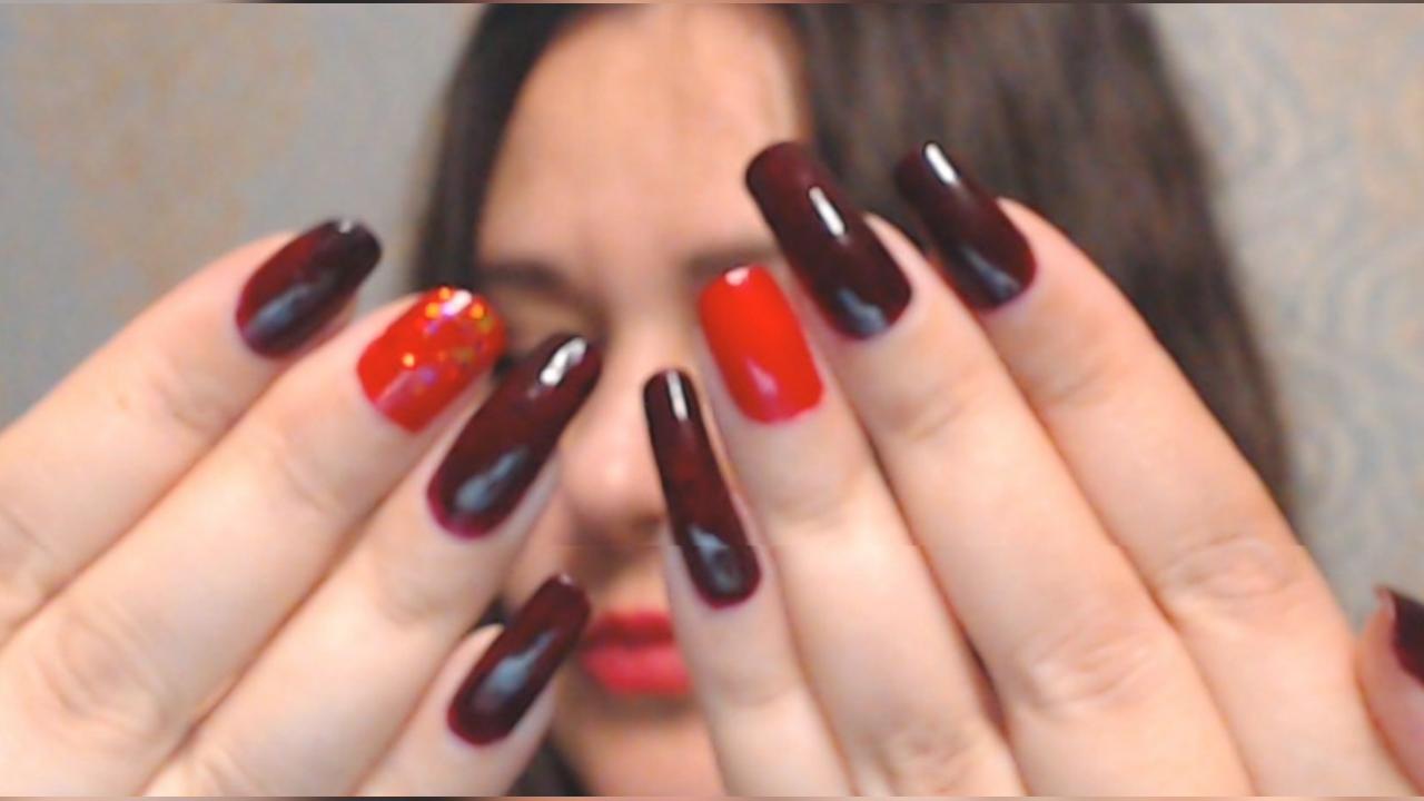 Webcam chat profile for LuckyLilu: Legs, feet & shoes