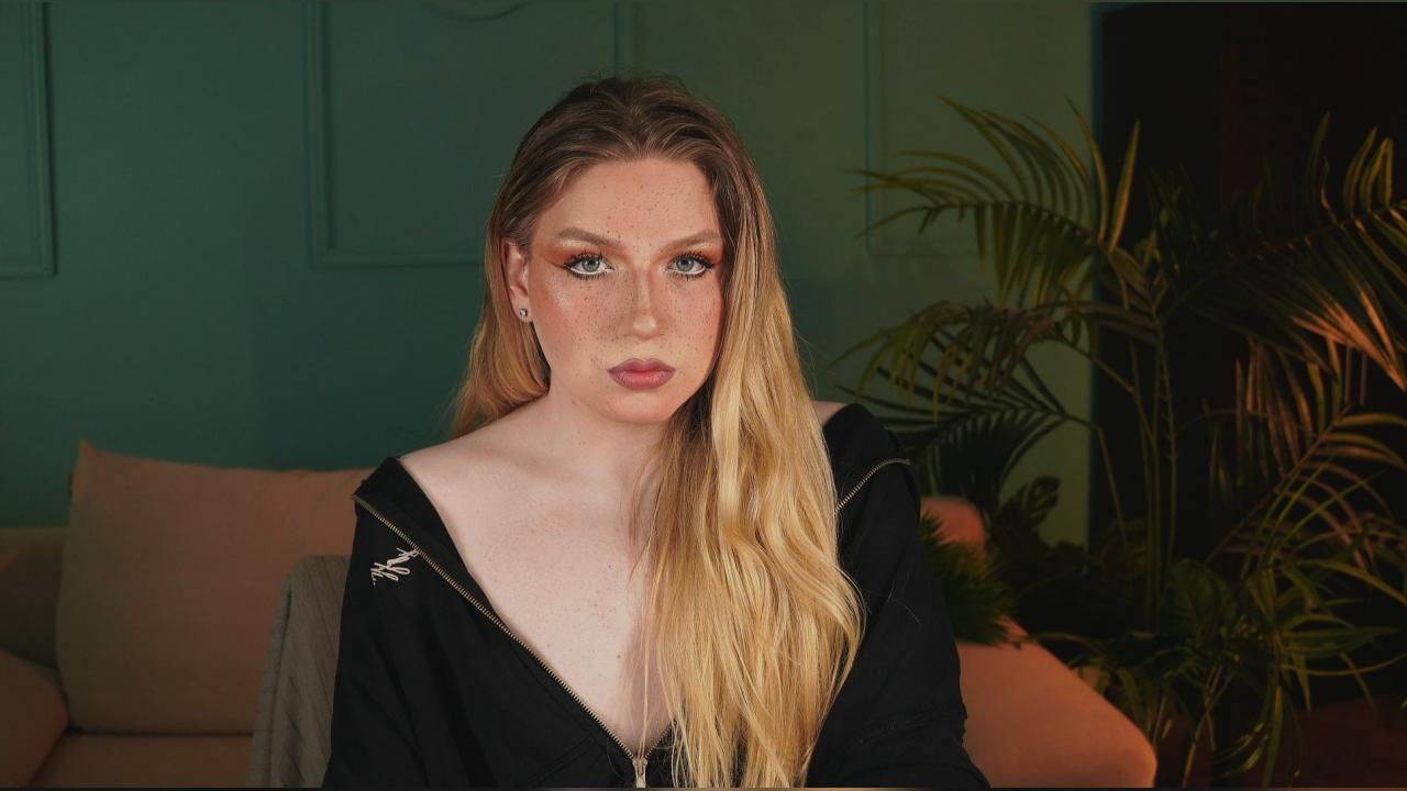 Webcam chat profile for JesSolar: Jerking off