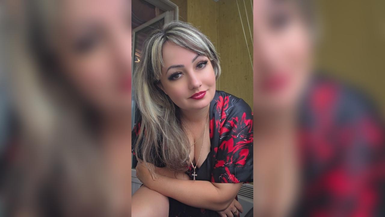 Webcam chat profile for CherryLover: Ask about my Hobbies