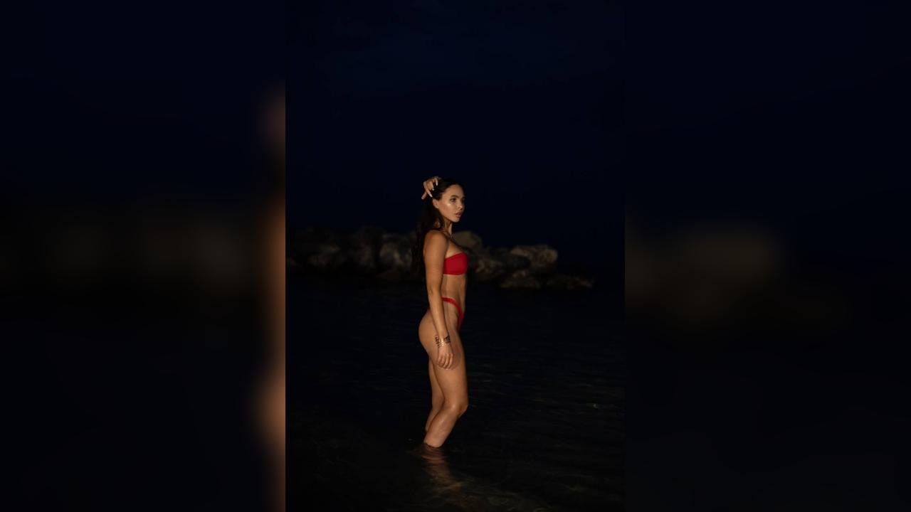 Webcam chat profile for Beatifulrosa3: Outfits