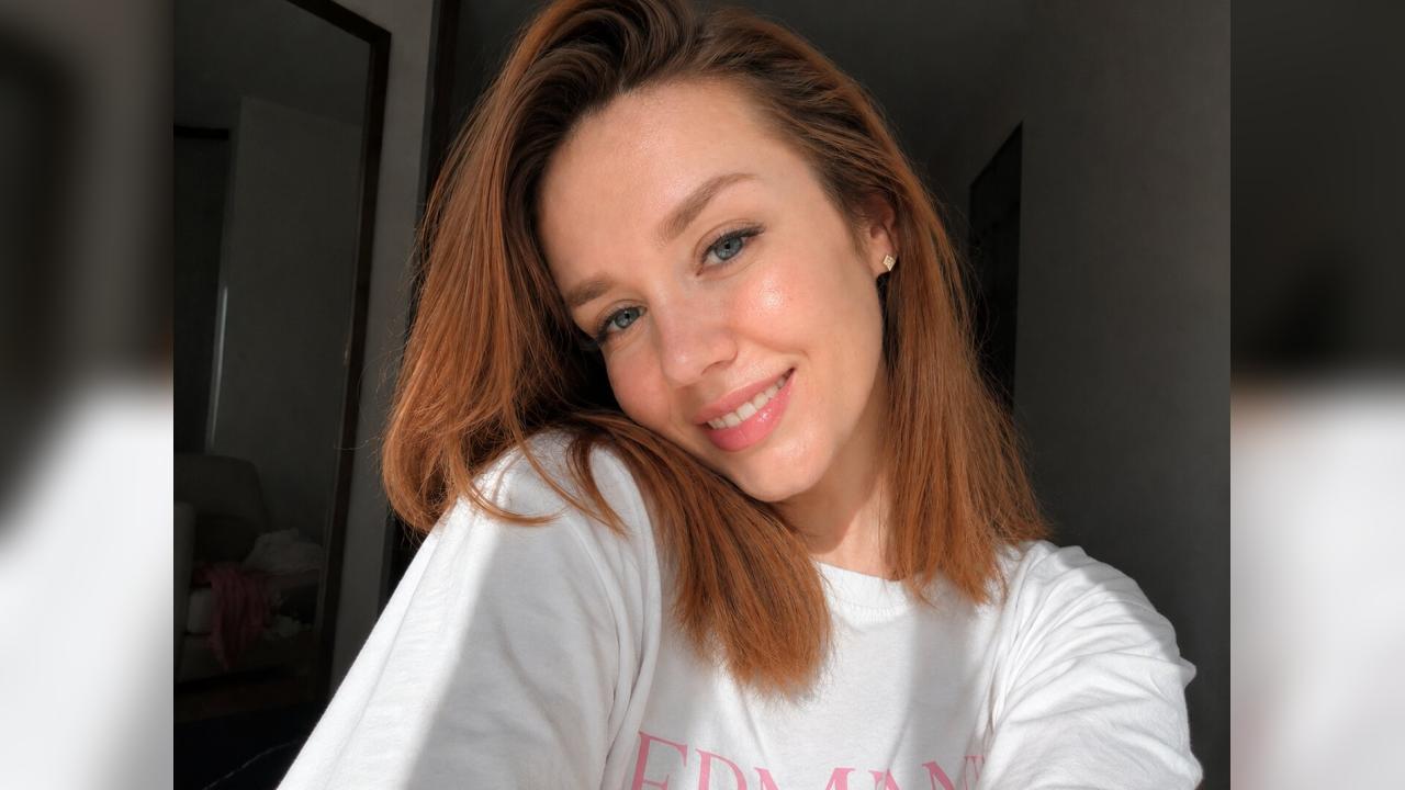 Webcam chat profile for YourDaisy: Outfits