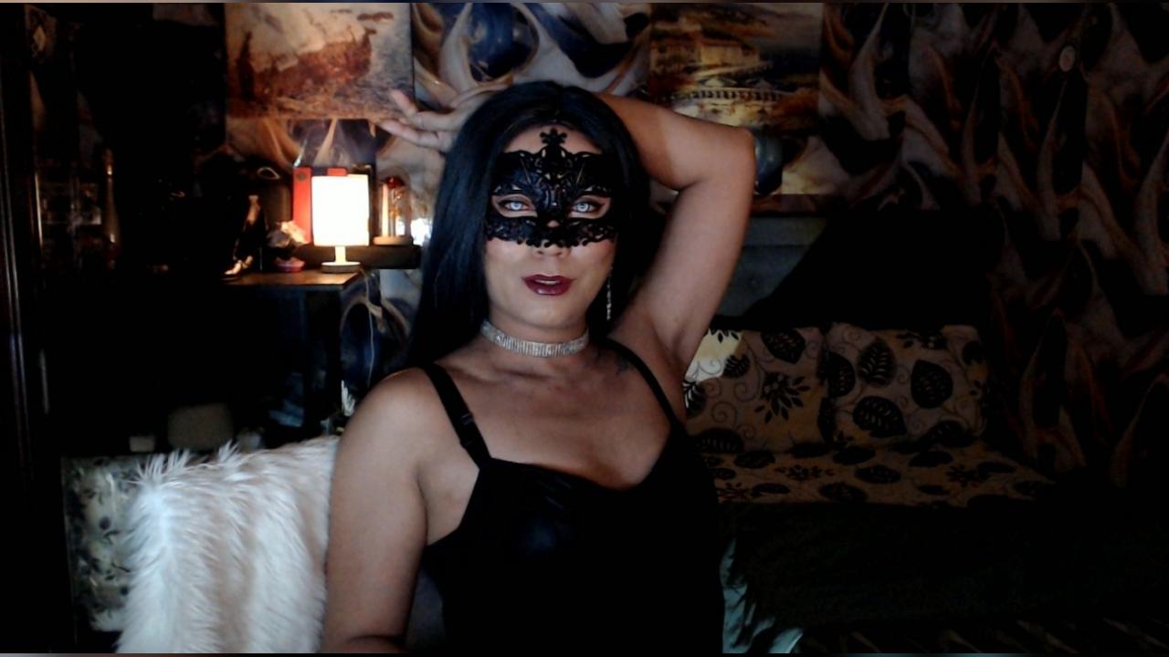 Webcam chat profile for CravingContessa: Bondage & discipline