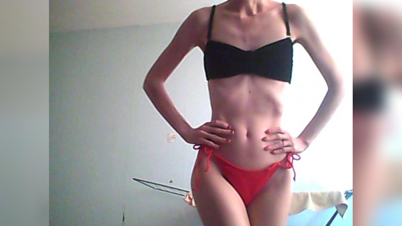 Webcam chat profile for Famefortune: Dancing