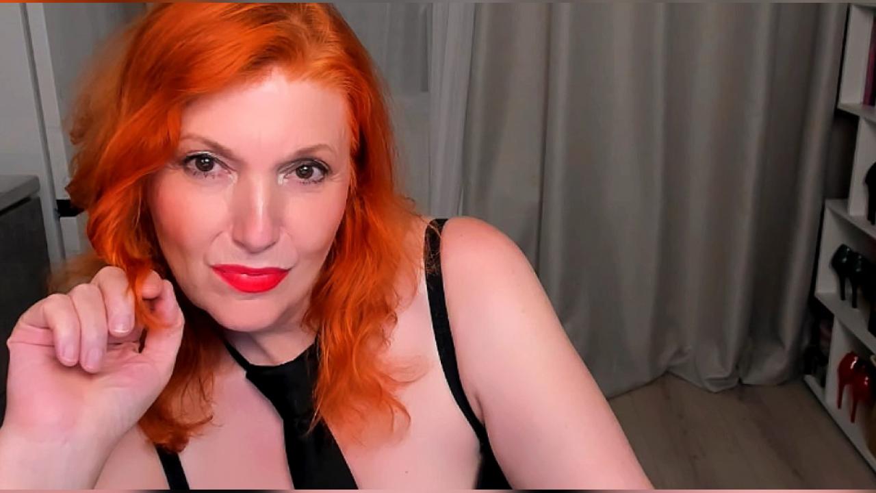 Webcam chat profile for AlmazFireFoxOne: Kissing