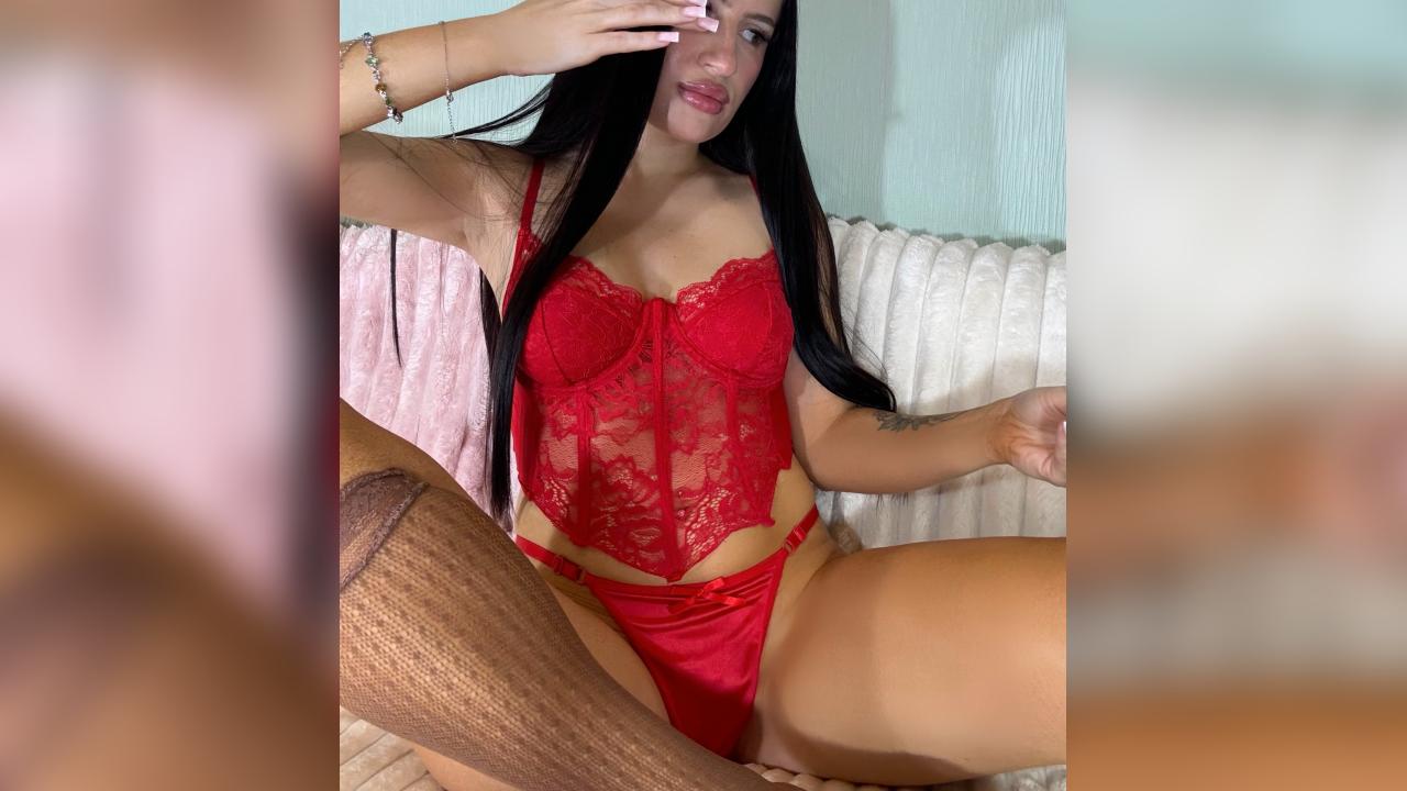 Webcam chat profile for KrisQueen77: Exhibition