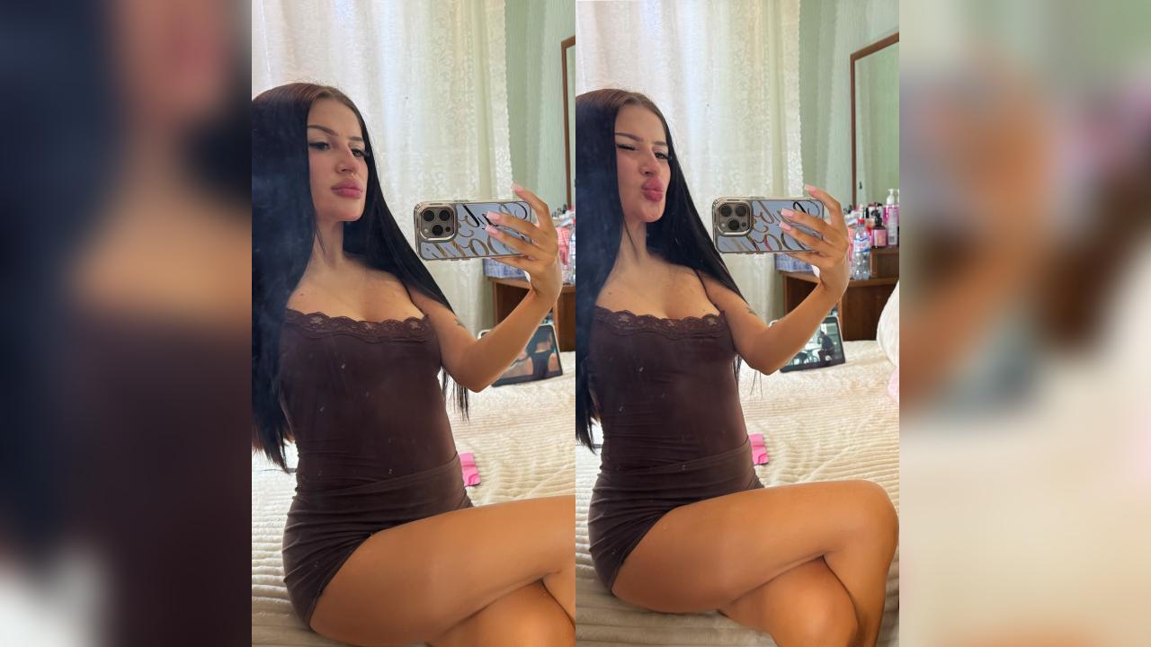 Webcam chat profile for KrisQueen77: Exhibition