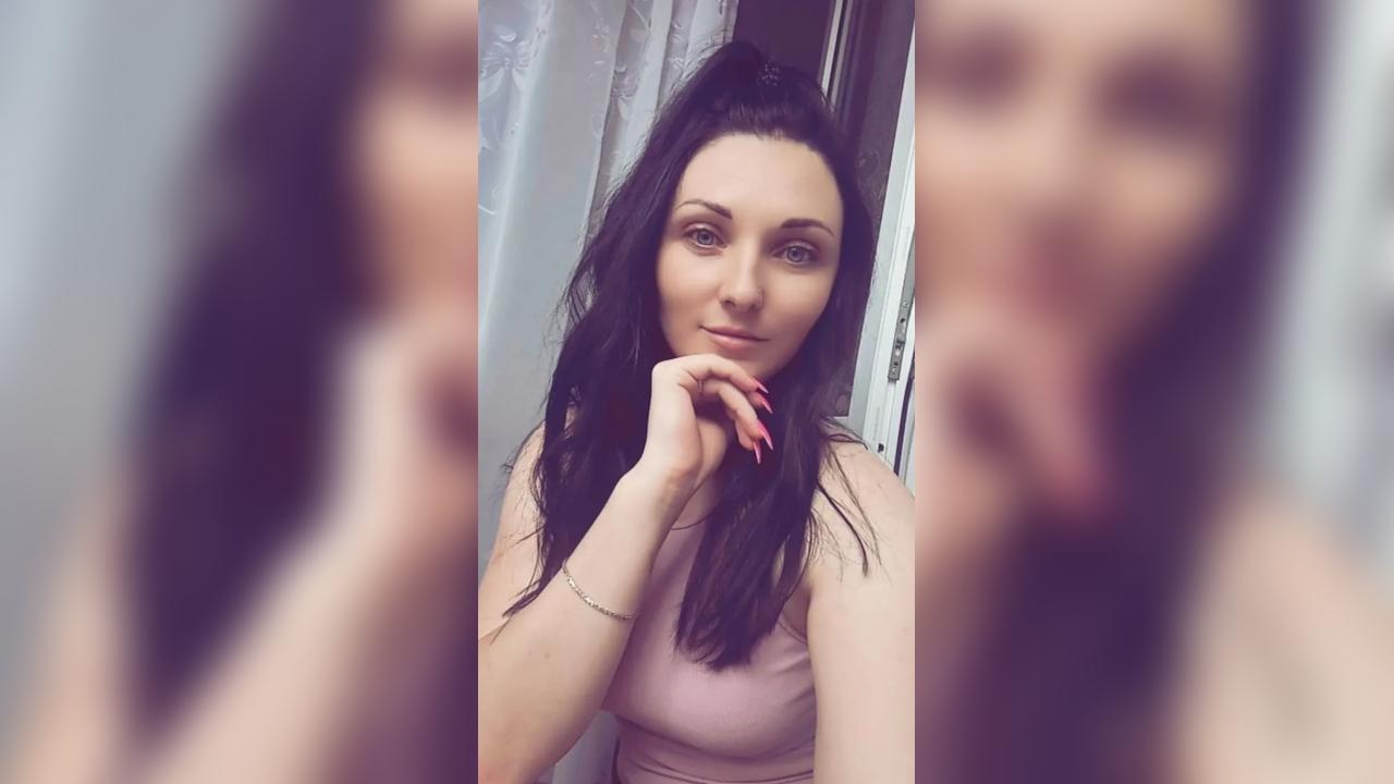 Webcam chat profile for VelvetBliss: Ask about my Hobbies