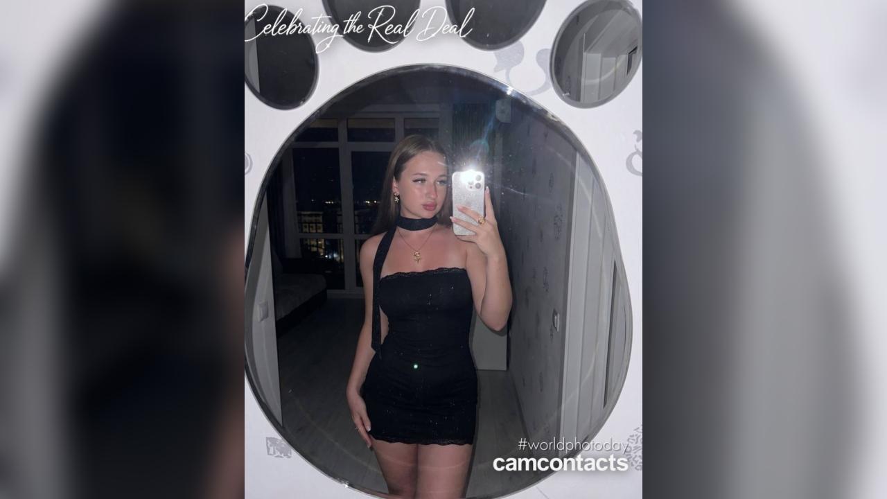 Webcam chat profile for Xylienne