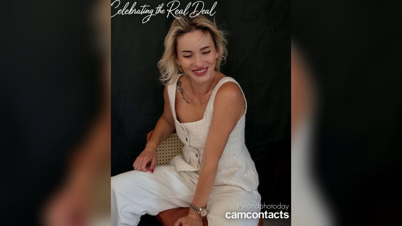 Webcam chat profile for OdrinaOcean: Leather