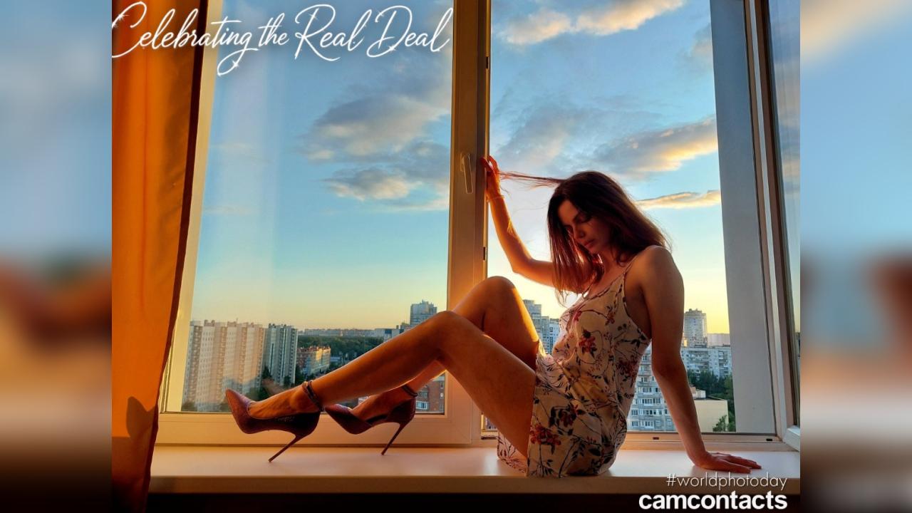 Webcam chat profile for BestSophie: Bondage & discipline
