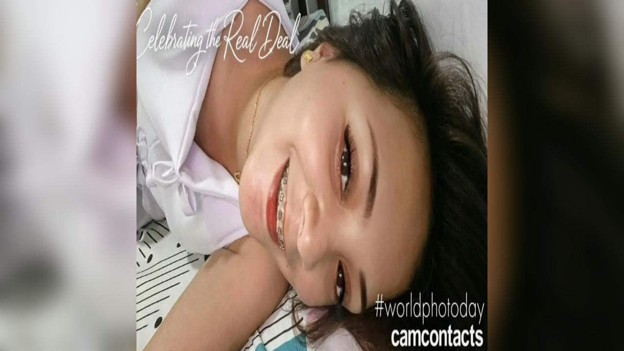 Webcam chat profile for yvonne: Nails