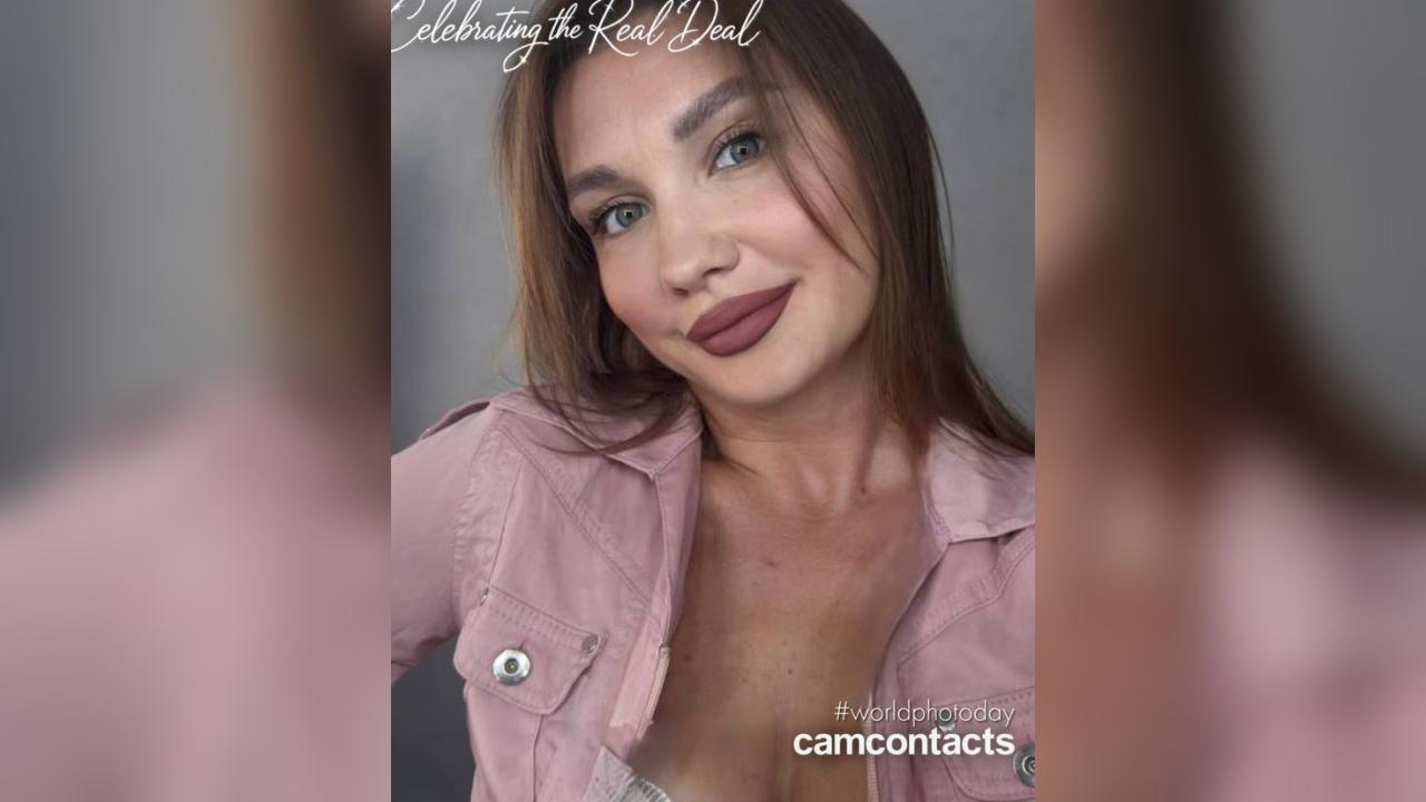 Webcam chat profile for DreamyCat: Dancing