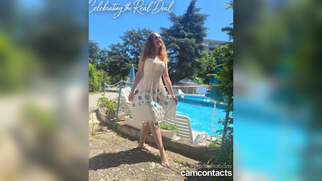 Webcam chat profile for CathyFloren: Travel