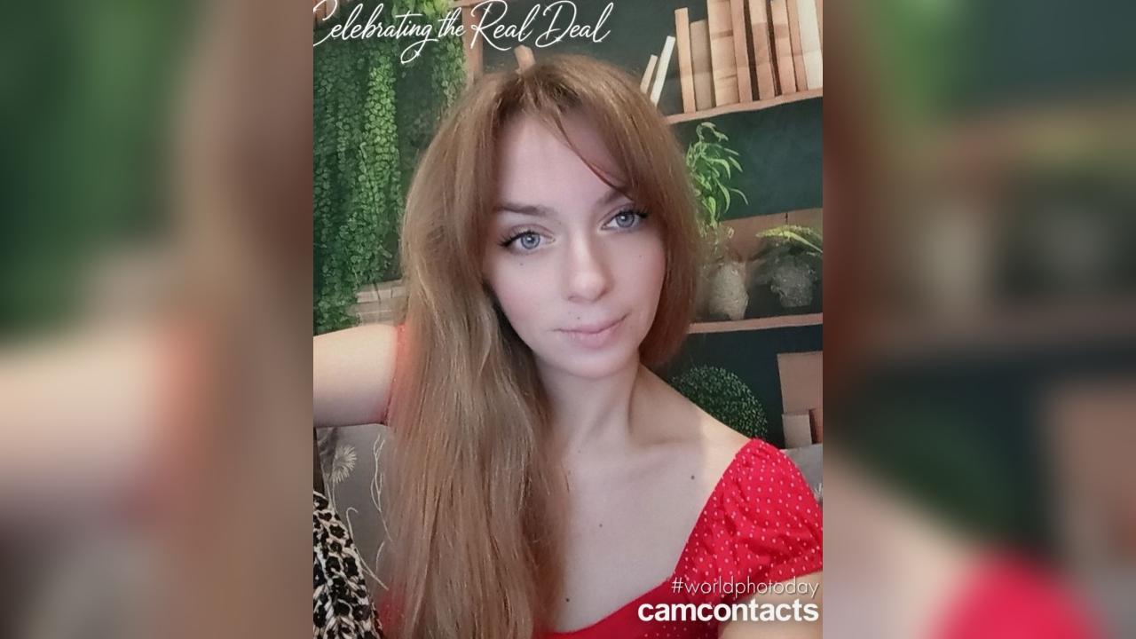 Webcam chat profile for RoseFortuna: Outfits