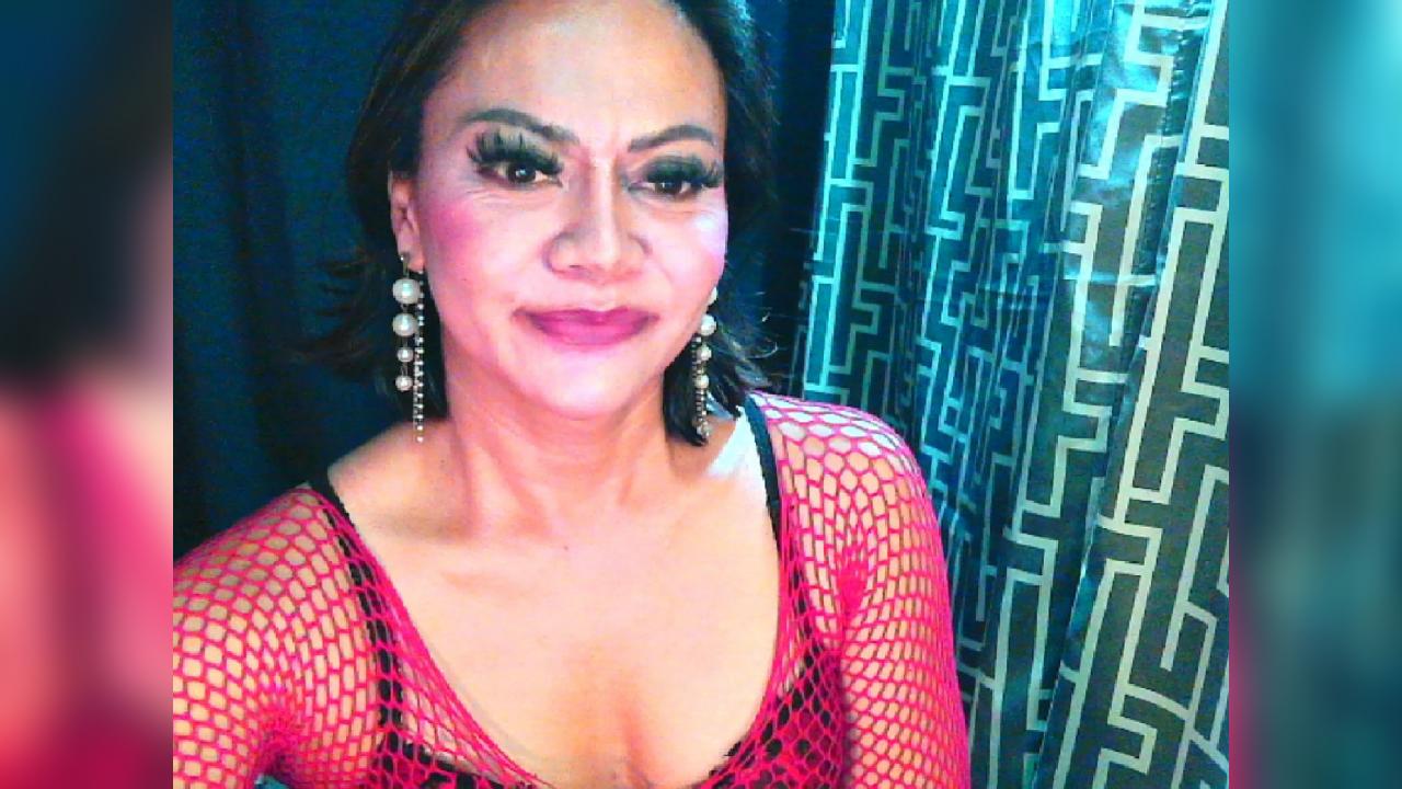 Webcam chat profile for VivaHotBabeTS: BDSM