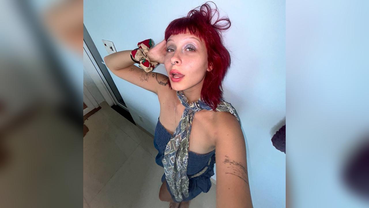 Webcam chat profile for lalaland: Travel
