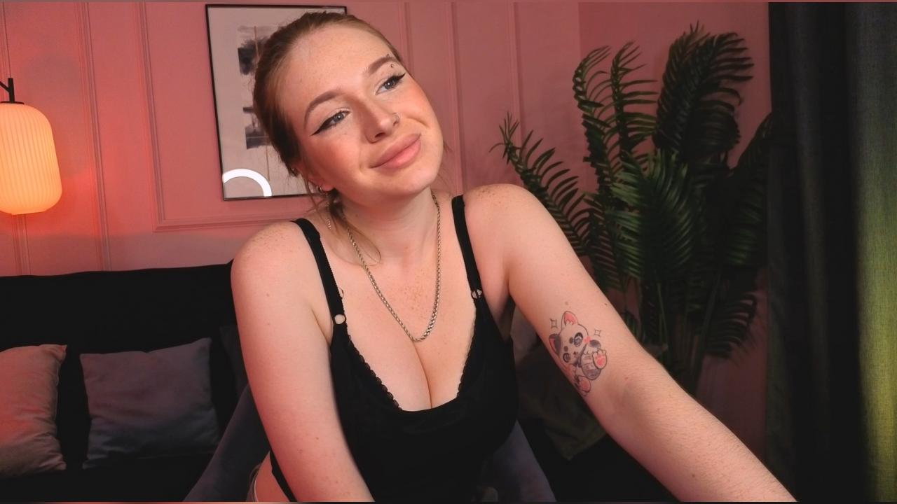 Webcam chat profile for RinKittyy: Legs, feet & shoes