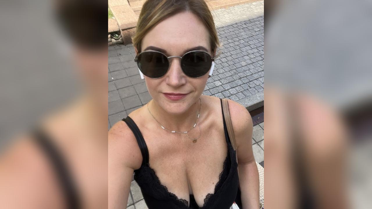 Webcam chat profile for LilyLove25