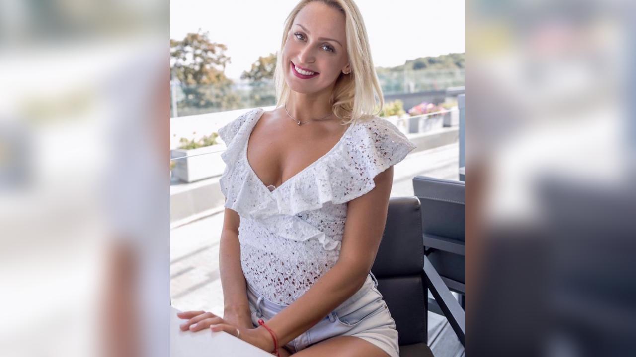 Webcam chat profile for Rafaella: Ask about my Hobbies