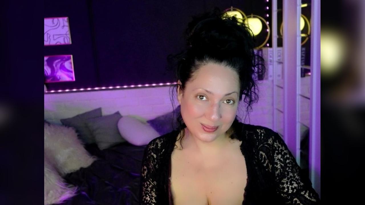 Webcam chat profile for AnitaMuse: Latex & rubber