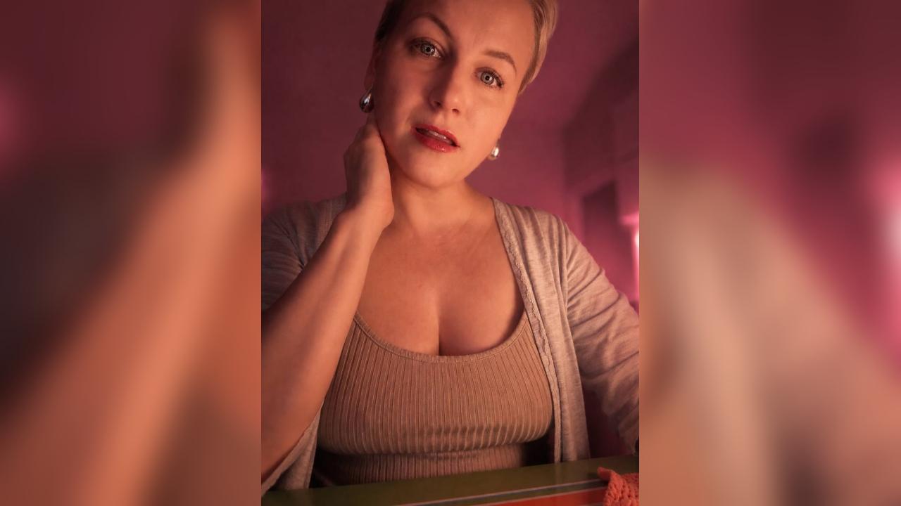 Webcam chat profile for YoutanPoluo